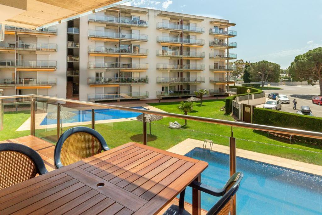 Nido 110 Garbi Apartman Roses Kültér fotó